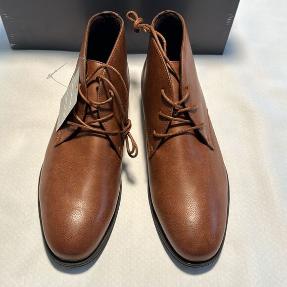 Chukka Boots Mens 9.5 Brown Memory Foam Van Heusen - Picture 2 of 5
